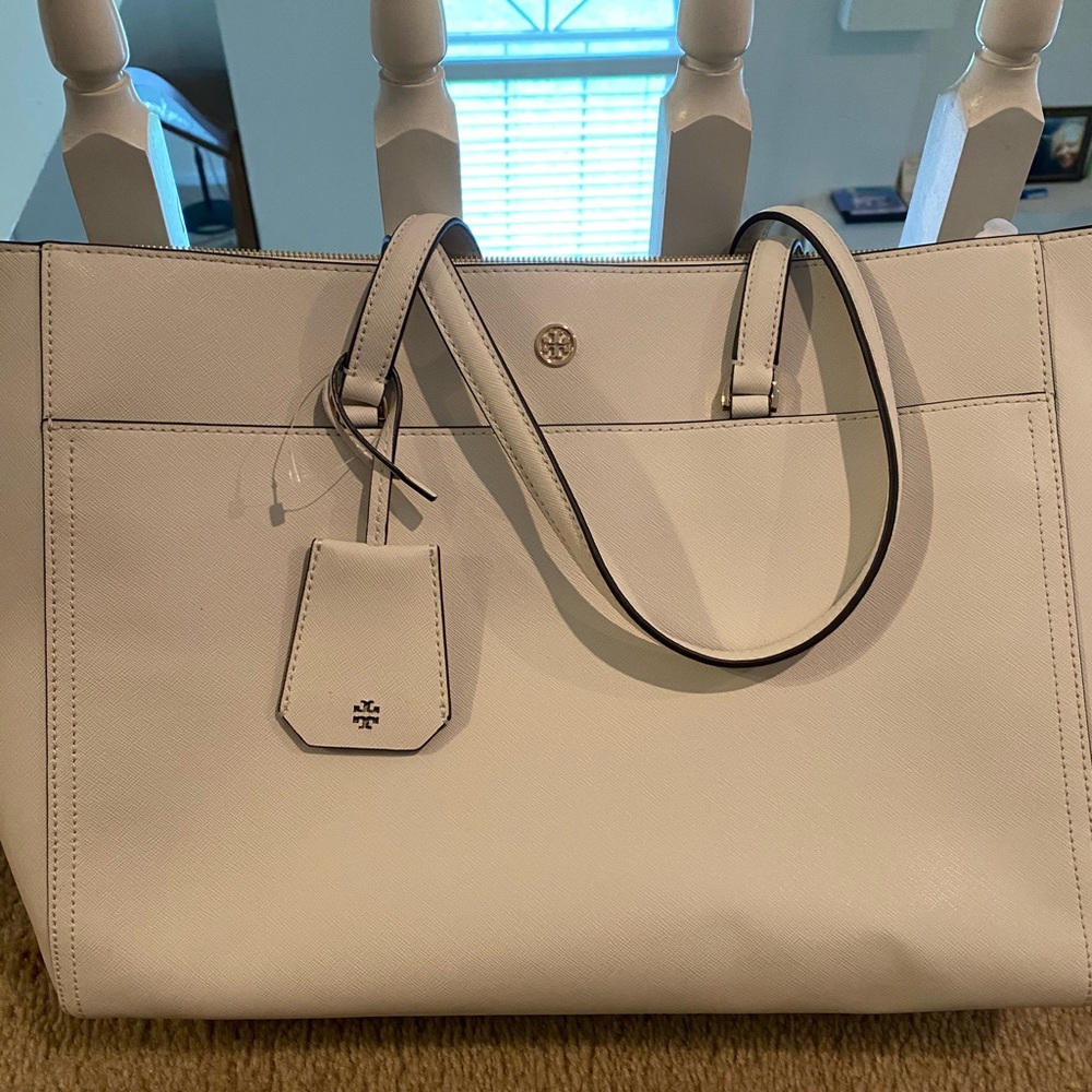 Brand New White Tory Burch oversized Tote